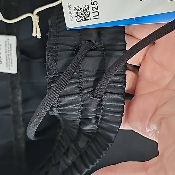 ●●ADIDAS WIDE LEG TRACK PANTS●● - Picture 7 of 10